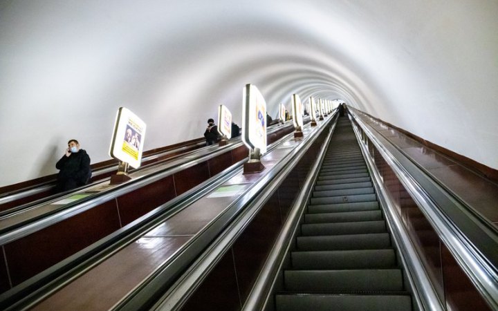 В київському метро починається тривалий ремонт ескалаторів  