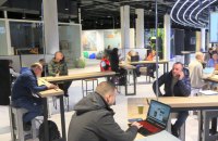 В «Епіцентрі» на Почайній запрацював Незламний хаб