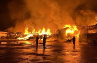 У Вінниці сталась масштабна пожежа на складах (оновлено)