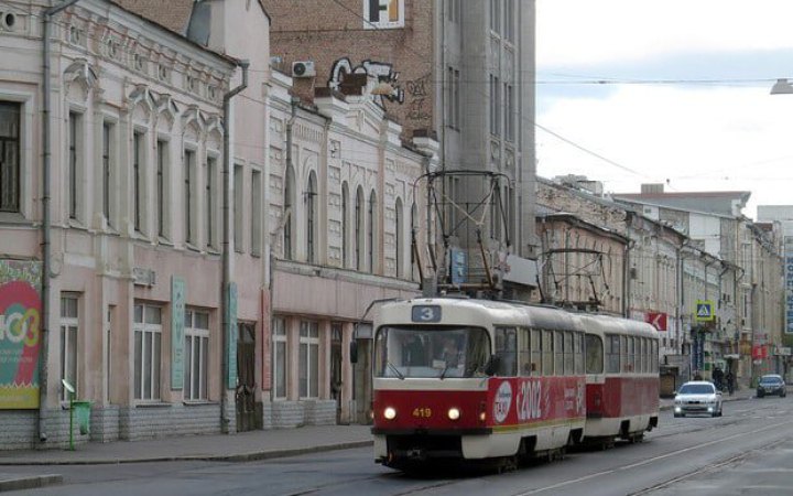 У Харкові відновлюють рух тролейбусів та трамваїв