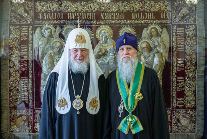 Патріарх РПЦ Кирило і митрополит Тульчинський Іонафан (праворуч) після зустрічі в Москві, 25 червня 2024 року.