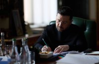 Зеленський заявив, що деякі політики за кордоном комунікують, щоб "погіршити умови для України"