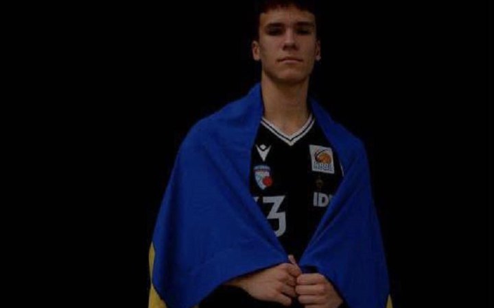 У Німеччині від ножового поранення загинув 17-річний баскетболіст з України