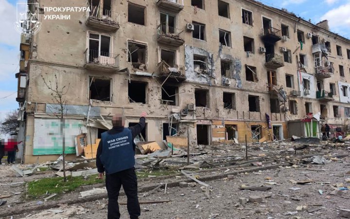 Сьогодні вранці росіяни вдарили по Краматорську. Поранені щонайменше десять цивільних