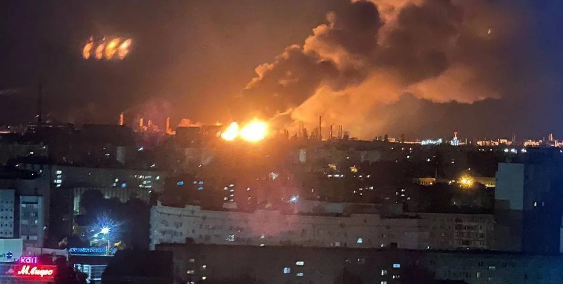 Волгоградський нафтопереробний завод припинив переробку нафти після атаки безпілотника