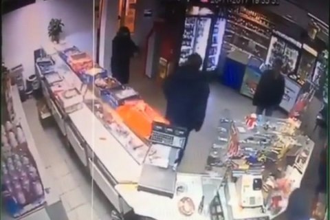 Сын нардепа Попова задержан за ограбление магазина (обновлено)