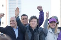 Кортеж президента Аргентини закидали камінням