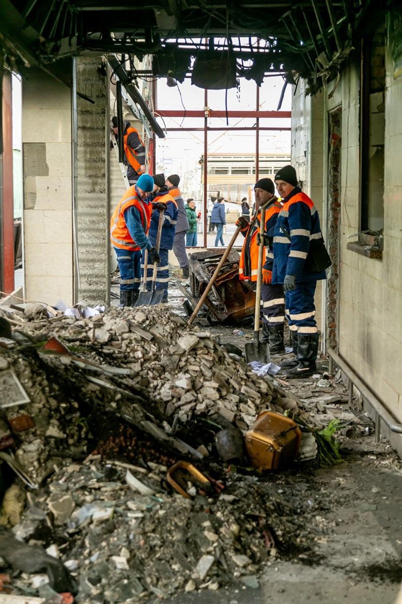 Фастів, зруйнований росіянами вокзал