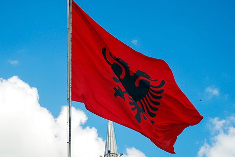 В Албанії 15 людей постраждали під час акції протесту біля парламенту