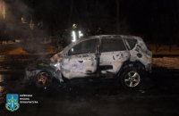 Киянина судитимуть за підпал трьох автомобілів, які він видавав замовнику за машини військових