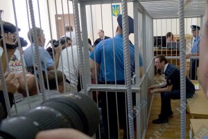 Суд по делу Луценко выгнал журналистов