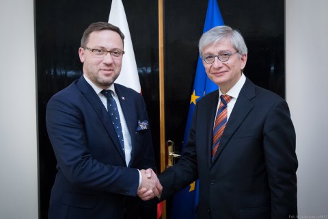 Польща вважає елементом гібридної війни звинувачення у блокуванні євроінтеграції України