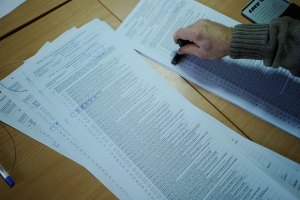 Член ОВК від Партії регіонів дала вказівку зняти з виборів ВО "Свобода"