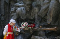 АПУ отказалась от захоронения останков неизвестного бойца АТО в Парке Славы в Киеве