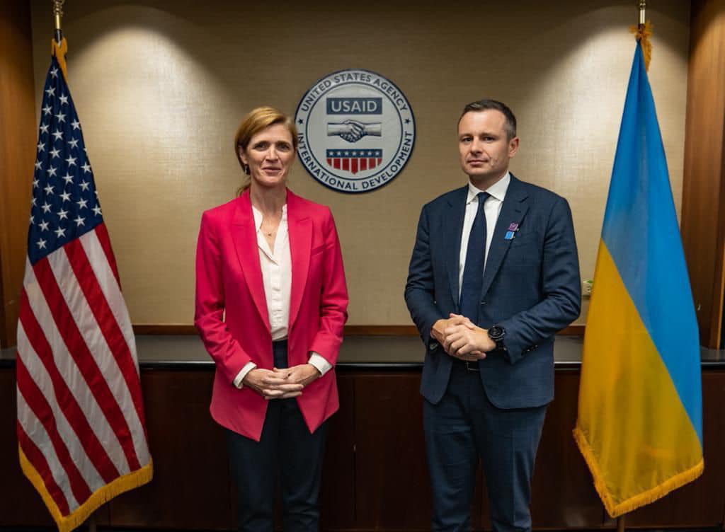 Міністр фінансів України Сергій Марченко під час зустрічі з головою Агентства США з міжнародного розвитку (USAID) Самантою Павер в рамках робочого візиту до Вашингтона, 15 жовтня 2022.