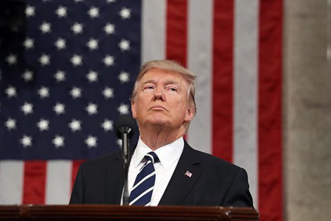 Сенатори закликали Трампа зустрітися з Порошенком до переговорів із Путіним