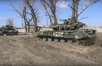 На сході українські воїни знищили два танки, три БТР і близько 30 окупантів
