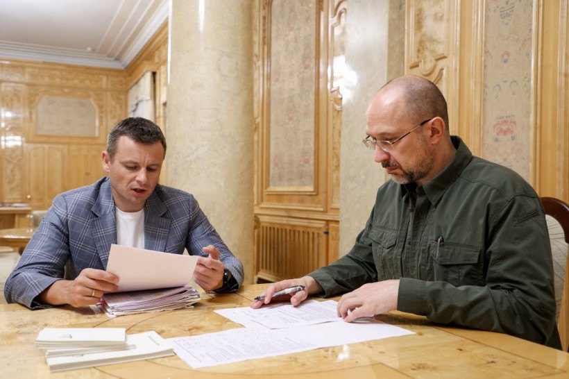 Прем'єр-міністр Денис Шмигаль і міністр фінансів Сергій Марченко