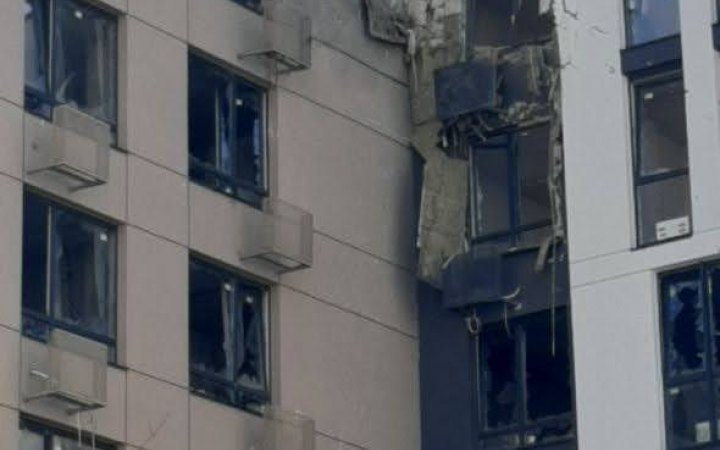 В результате обстрела Шевченковского района Киева госпитализирован один человек