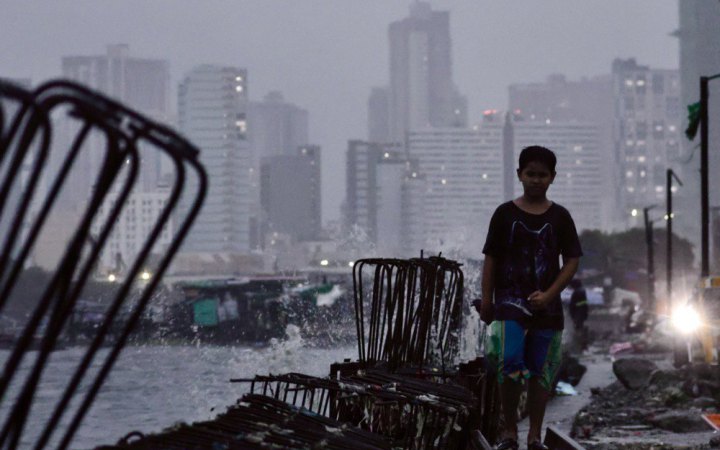 Китай оголосив евакуацію 400 тисяч людей через тайфун