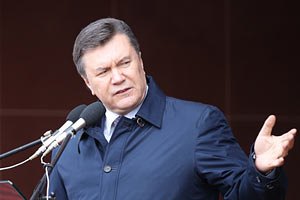 Янукович едет в Сумы посмотреть на детский футбол