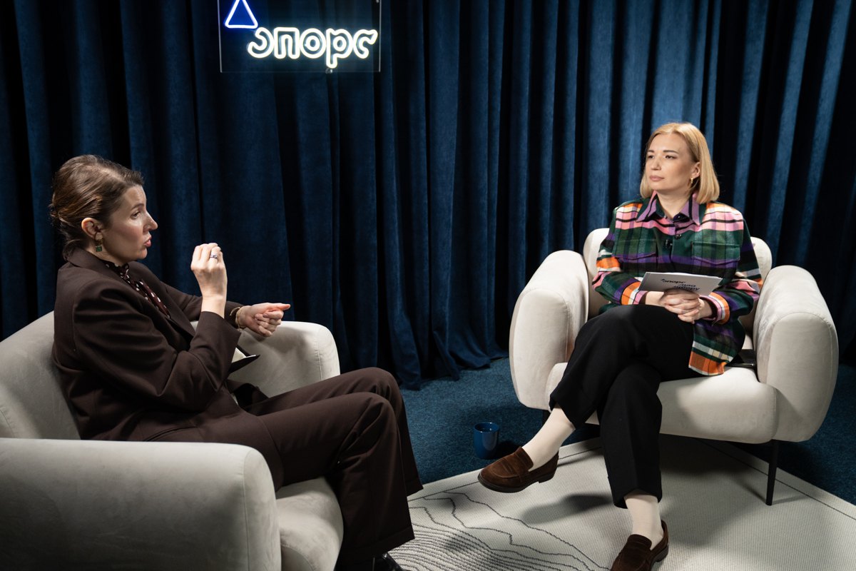 Любов Цибульська і Ольга Айвазовська 