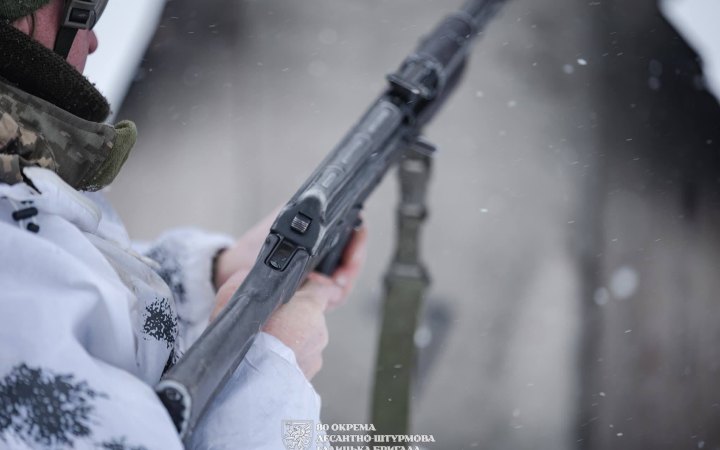 Генштаб: від початку доби відбулось понад 100 боєзіткнень