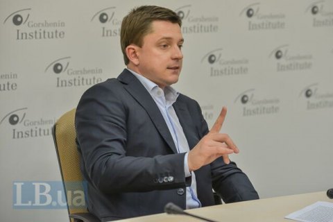Довгий прокомментировал заявление Луценко