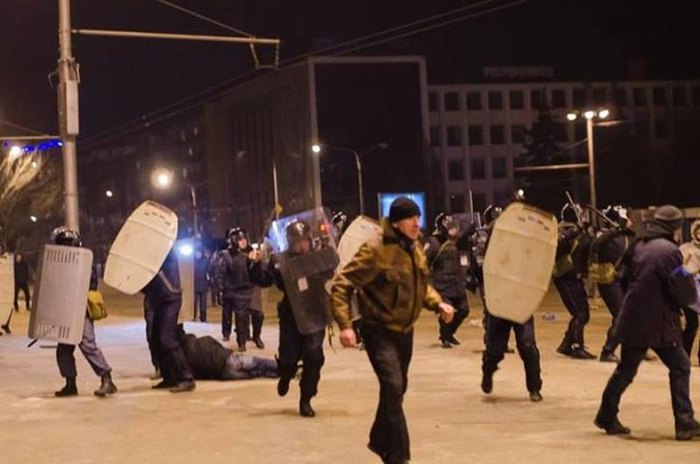 Розгін Запорізького Майдану 26 січня 2014 року
