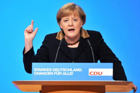 Партия Меркель одобрила коалицию с социал-демократами