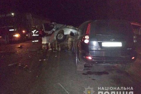 В тройном ДТП в Миргороде погибли двое человек, еще двое - ранены