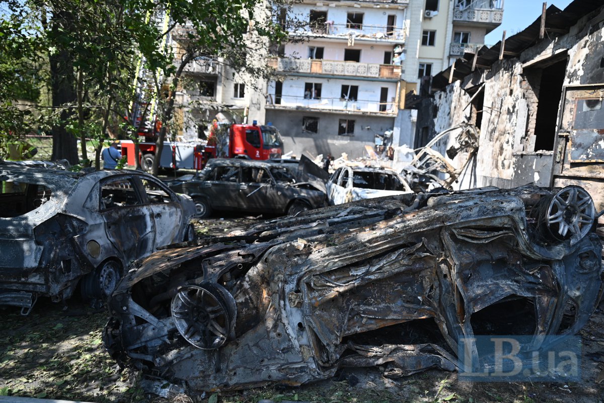 Наслідки обстрілу в Солом'янському районі Києва, 19 липня
