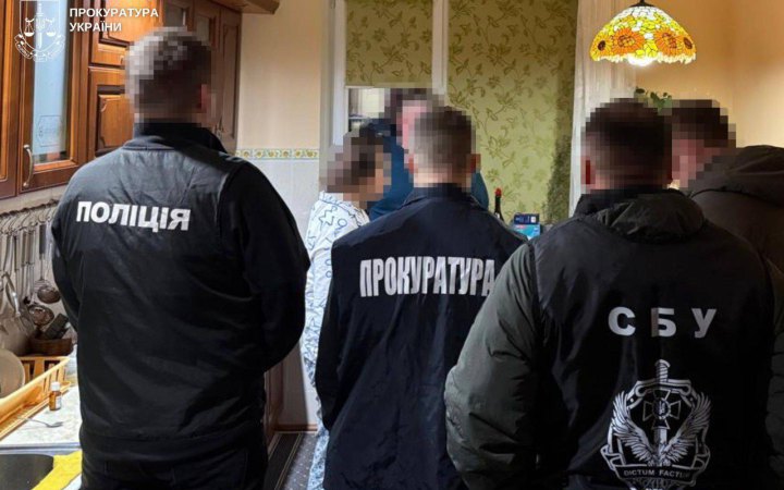 Прокуратура викрила схеми уникнення мобілізації у восьми регіонах України