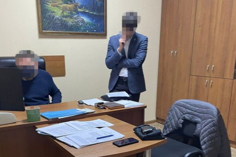 Прокурора з Миколаєва затримали за хабар $20 тисяч