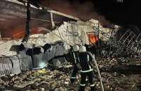 Знищення складу шахедами: Нова пошта заявила, що організує мобільне відділення на Одещині