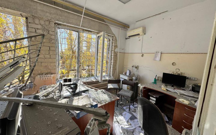 Зеленський про удар по дитячій лікарні в Херсоні: "Росія — найбільша терористична організація у світі"