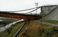 Бойовики підірвали міст через Сіверський Донецьк