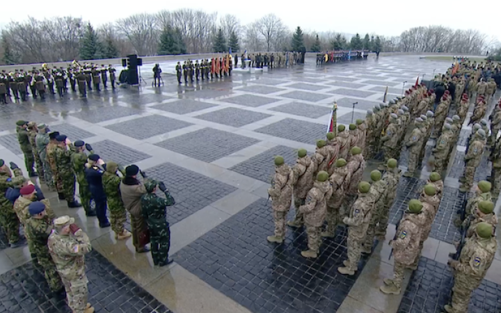 Celebrations mark day of the Armed Forces of Ukraine in Kyiv with Zelenskyy, Syrskyy