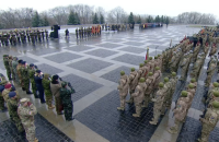 Celebrations mark day of the Armed Forces of Ukraine in Kyiv with Zelenskyy, Syrskyy