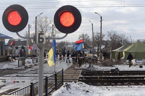 Donbass blockaders pull out of talks with government