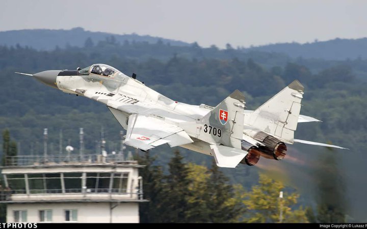 Slovak government approves delivery of MiG-29 fighters to Ukraine