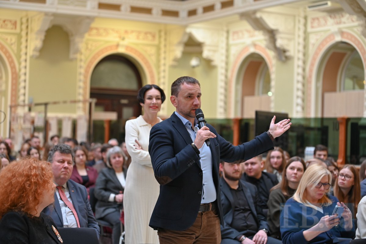 People’s Deputy Volodymyr Viatrovych and LB.ua Editor-in-Chief Sonya Koshkina