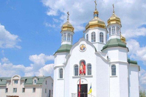 Militants search Ukrainian Orthodox church in Luhansk