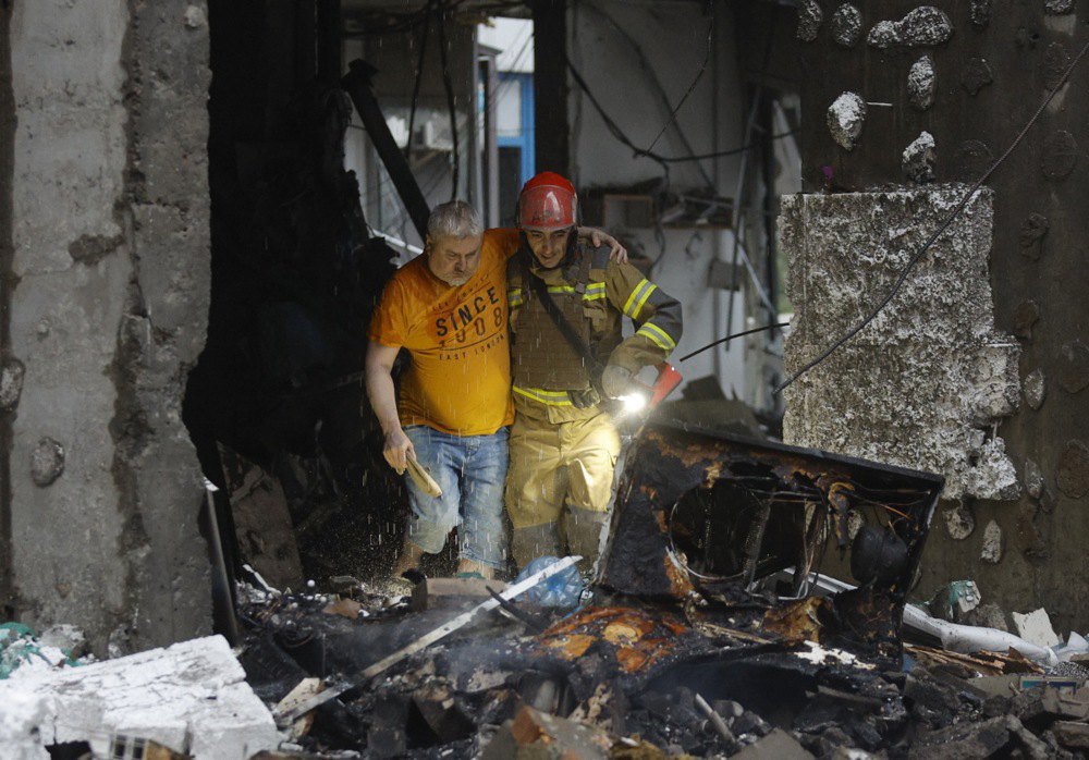 Rescue operation at the site of the shelling in Kyiv, 6 July 2026