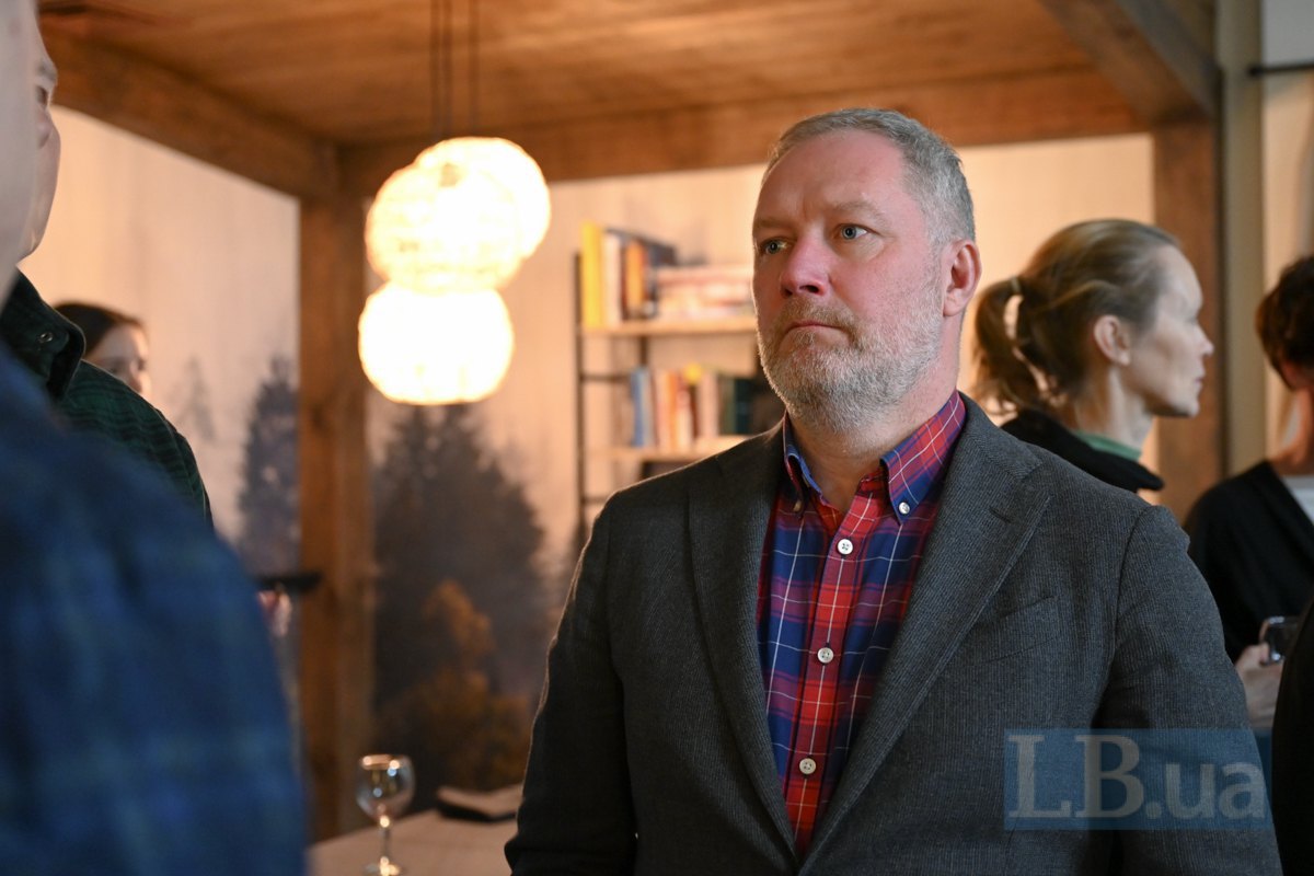  Oleh Derevyanko, founder of the Institute of Self-Realization, author and founder of the School Angels initiative