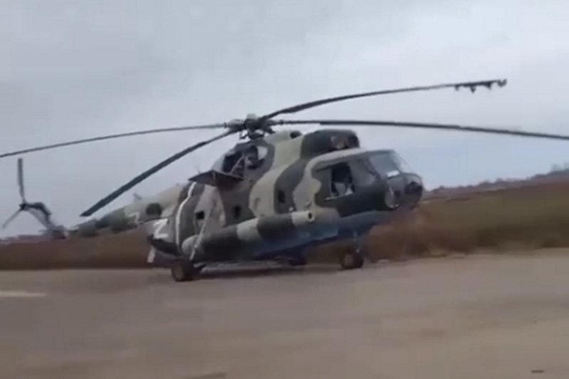 During the liberation of Chornobayivka in Kherson District, Ukrainian servicemen took a Mi-9 helicopter as a trophy