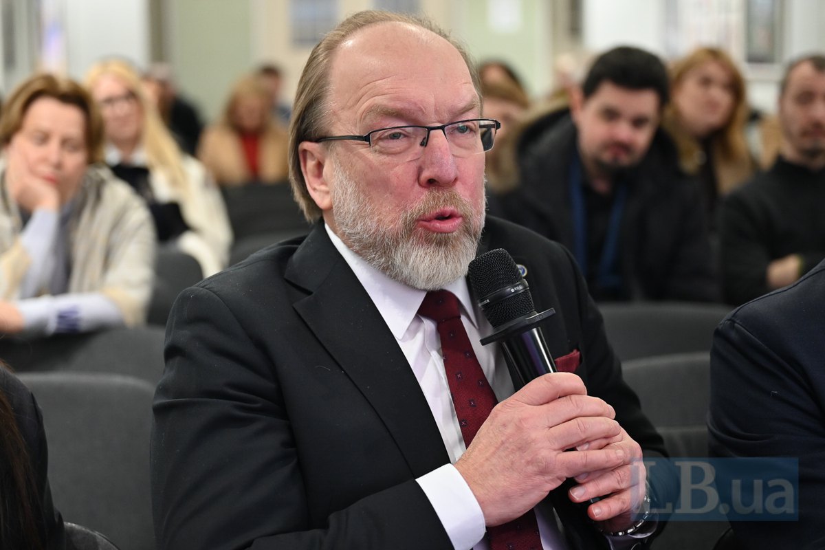  Head of the Chamber of Commerce and Industry Hennadiy Chyzhykov