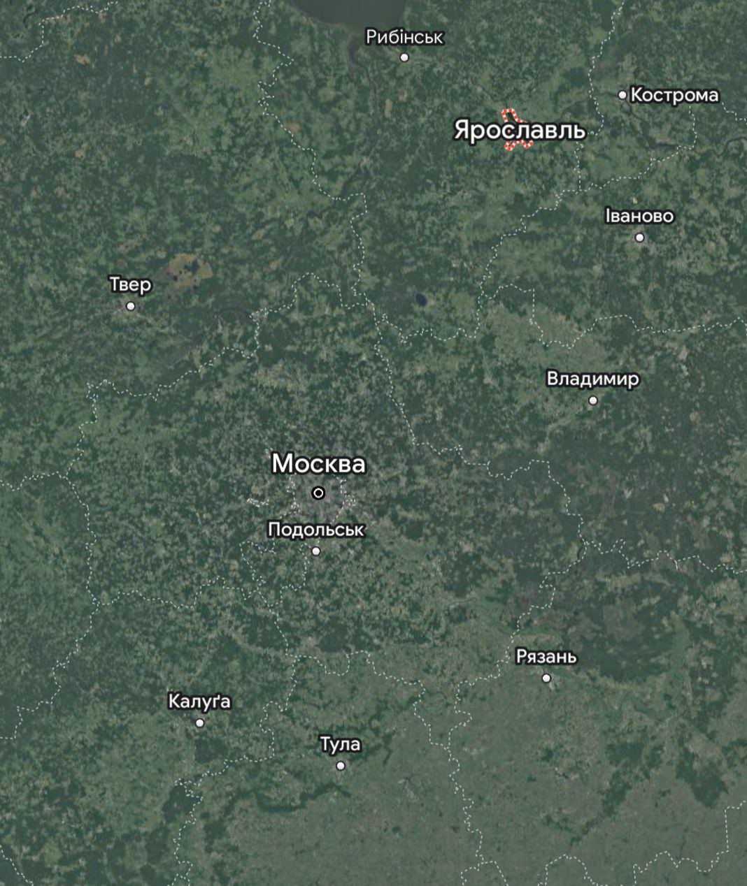 Moscow is about 272 kilometres from Yaroslavl. 