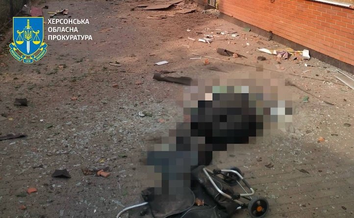 Russia killed people in the centre of Kherson