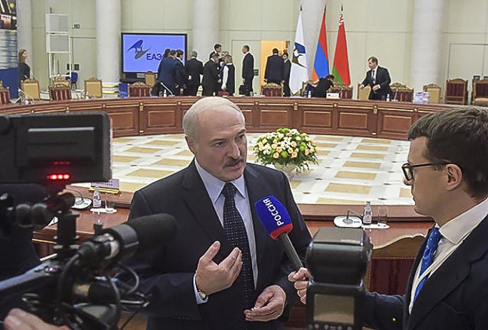 Lukashenka at the EEU summit on 6 December